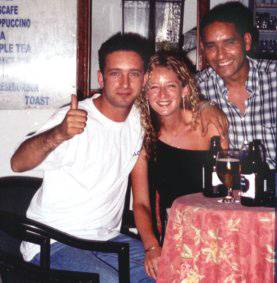 Omer, Lisa and the bar owner